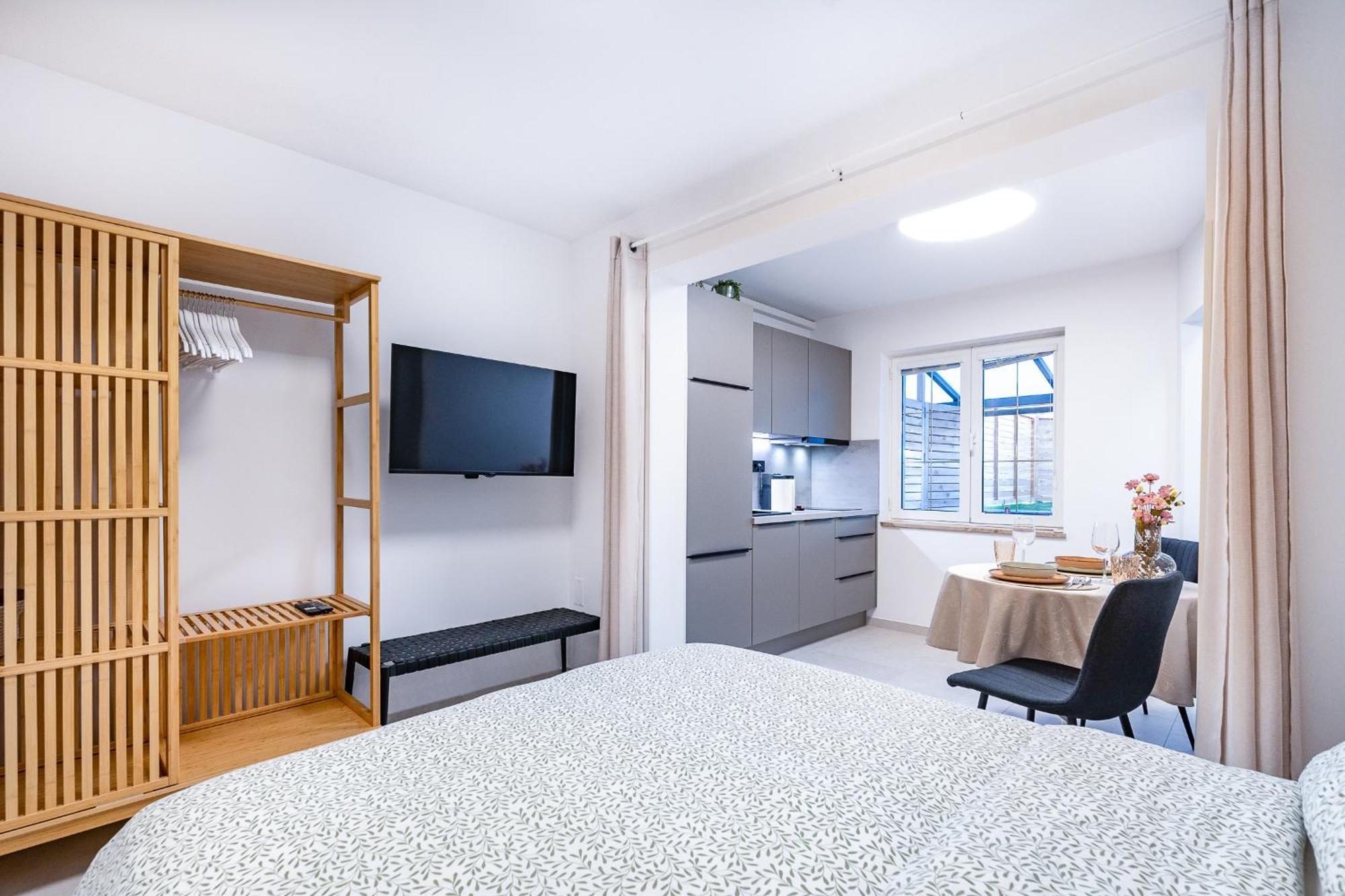 Isolana Apartment Izola Bagian luar foto
