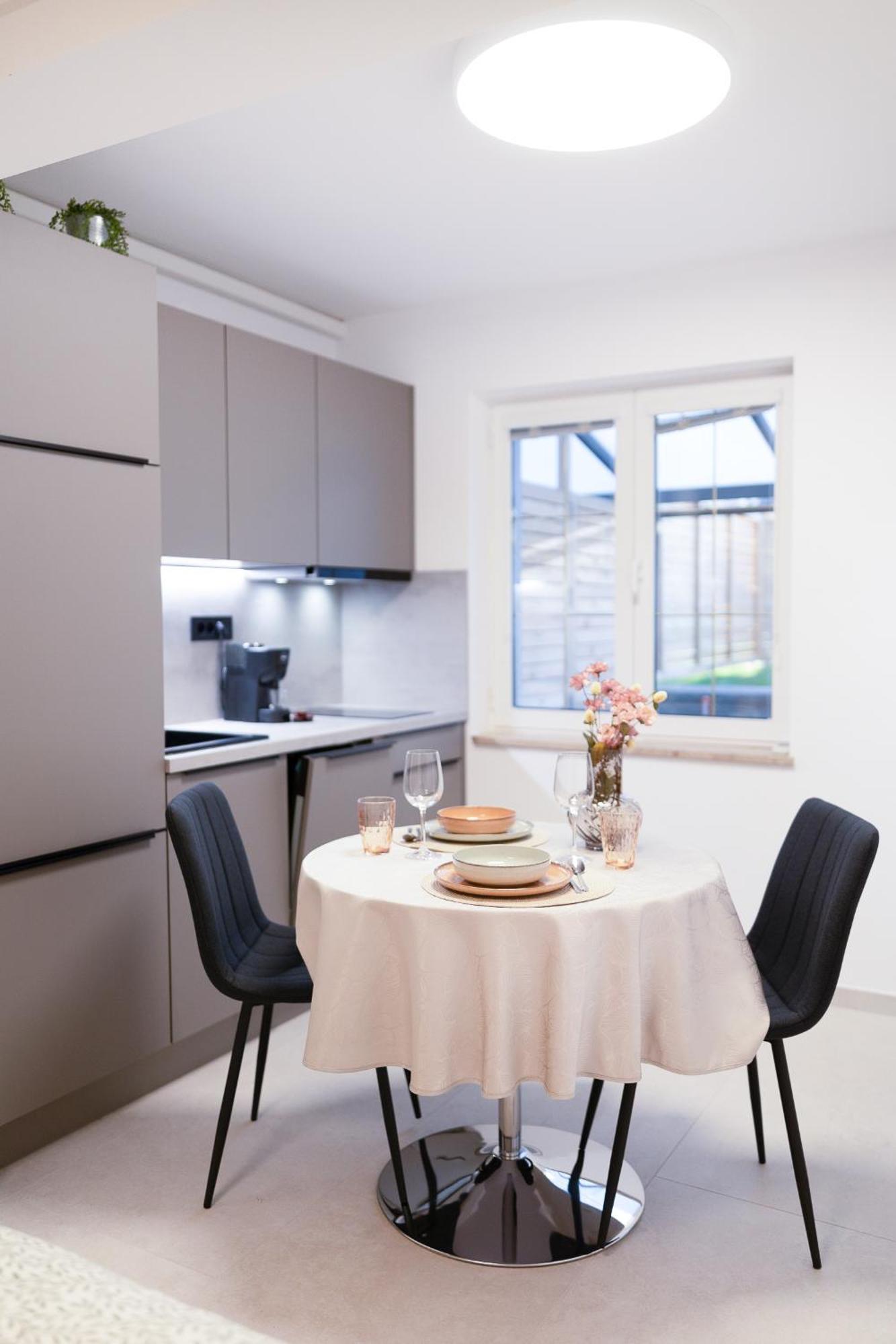 Isolana Apartment Izola Bagian luar foto